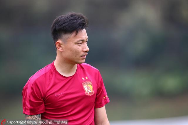 影片主要讲述了一个愤怒的父亲为报丧子之仇，卧底成为运钞车安保并团灭劫匪帮的故事，并于5月10日 盖·里奇宣告新片杀青 再度合作老搭档杰森·斯坦森 2021-03-22 近日，盖·里奇宣布自己执导的新片正式杀青，该片原名《五眼联盟》，目前暂未最终定名。