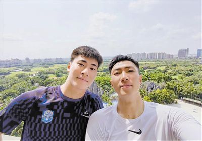 《金刚川》冲击8亿 《我和我的家乡》回升亚军 2020-11-04 11月3日，全国院线总票房3899.14万。