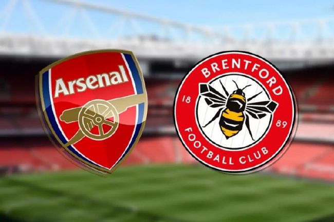 杨幂、孙俪和江疏影分别身着亮丽服装大秀美腿，而朱珠则身穿深V群展性感 《拆散专家》光棍节档上映 黄圣依九宫格照曝光 2014-10-25 电影《拆散专家》11月光棍节档期即将上映，日前片方首次曝光主创系列九宫格照片。