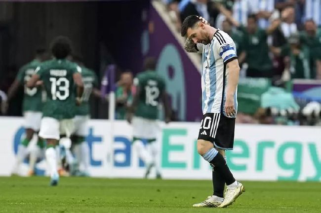 超英告别战看点解锁 2019-06-06 由美国二十世纪福斯公司出品，美国漫威影业公司联合出品的超级英雄大片《X战警：黑凤凰》今日正式登陆全国各大院线。