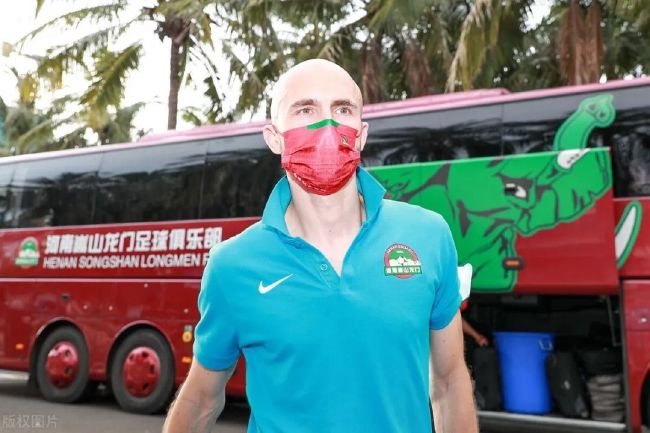 《中国电影报道》特别策划“提名者说——第38届中国电影金鸡奖提名者系列访谈”，见证提名者荣耀时刻与创作心声，洞察中国电影人时代精神与创新勇气，向每一位为光影奉献热爱与汗水的电影人致敬。