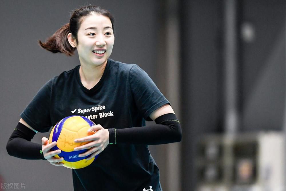 讲述同一世界观全新故事2025-10-21 马律师回归！