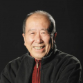 阿汤哥再次上天入海，高空徒手扒飞机，深海追逐核潜艇，诸多特技实拍大场面扑面而来。