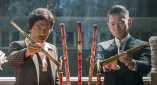 A.2名B.3名C.4名D.5名以上正确答案：C.4名在《007之俄罗斯之恋》（1963）、《007之金手指》（1964）、《007之雷霆谷》（1967）、《007之雷霆杀机》（1985）中，邦德在单片中俘获4名邦女郎芳心。