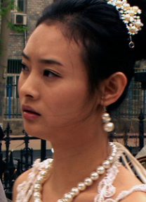 奥利维亚·科尔曼凭借《宠儿》获得奥斯卡最佳女主角奖。